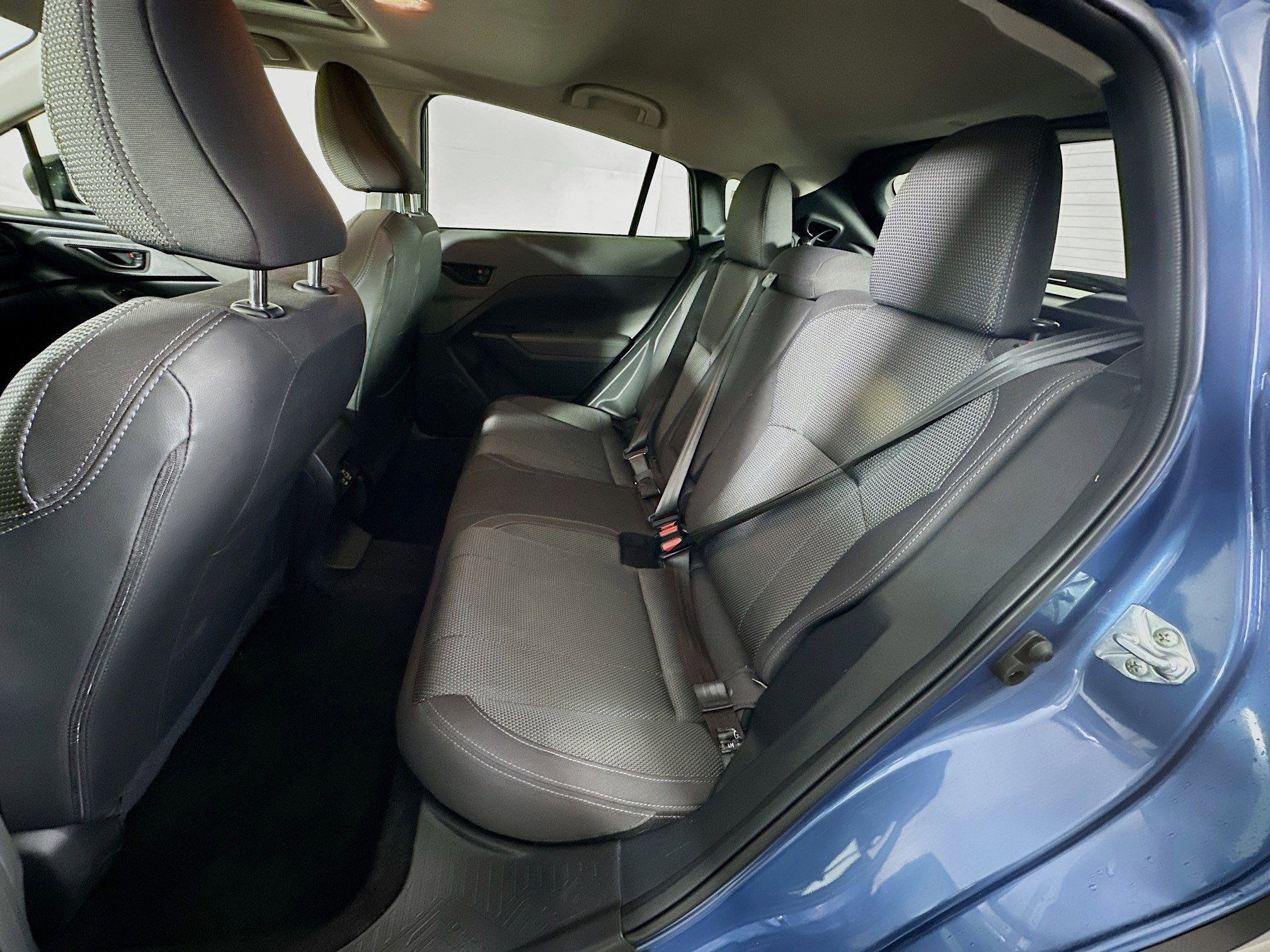 Used 2024 Subaru Crosstrek 2.0i Premium image 26