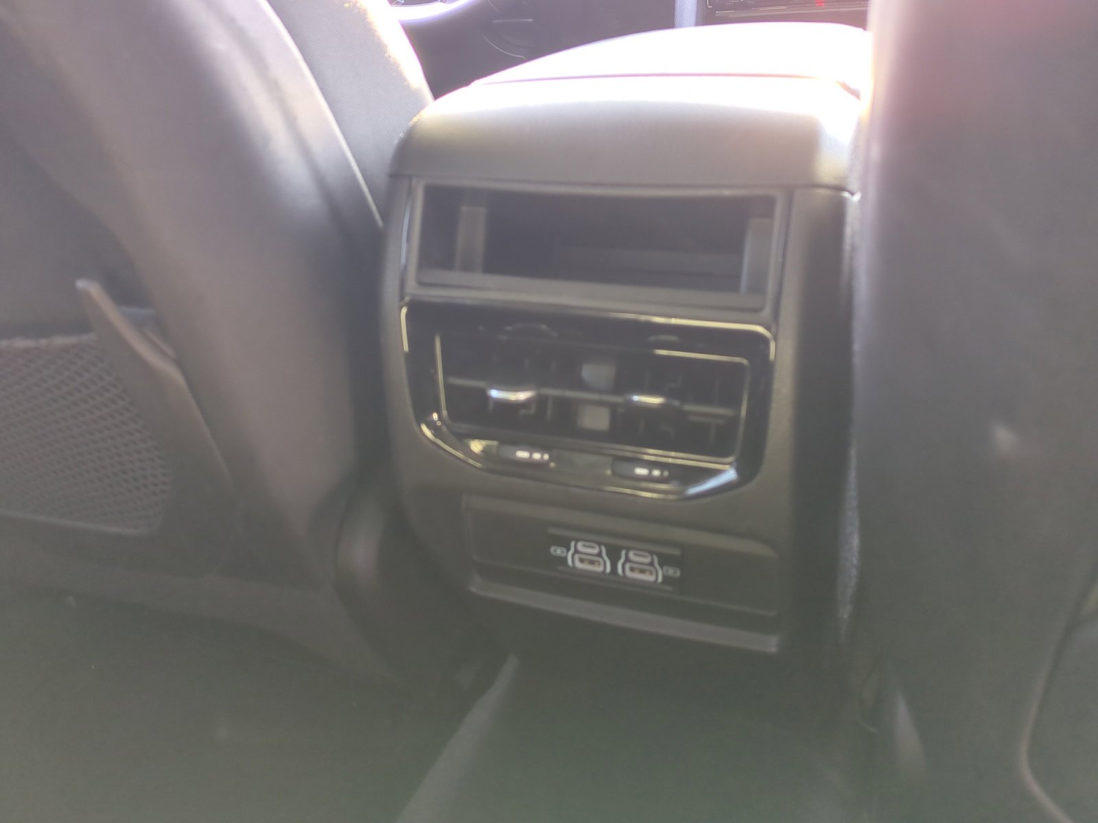 Certified 2023 Jeep Grand Cherokee Laredo image 31