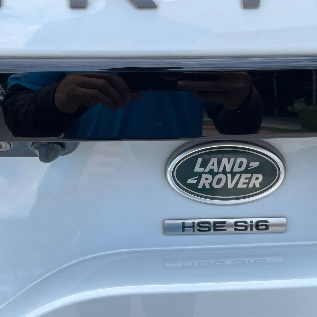 Used 2019 Land Rover Discovery HSE AWD/4WD image 10