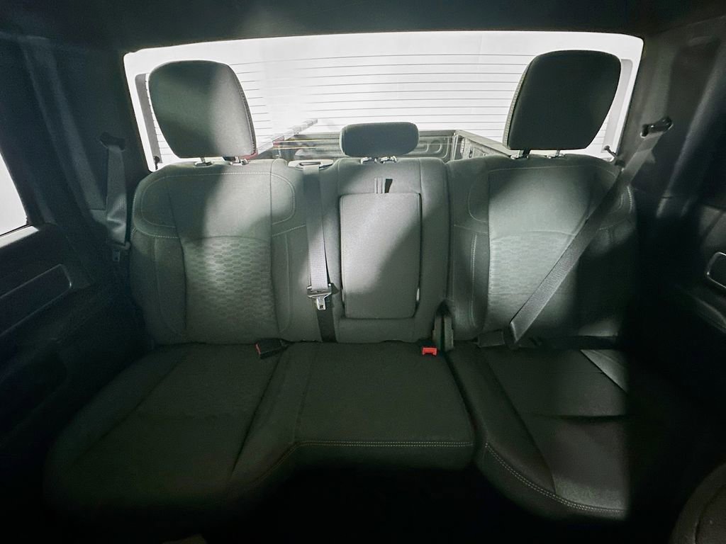 New 2025 RAM 2500 Big Horn AWD/4WD image 10