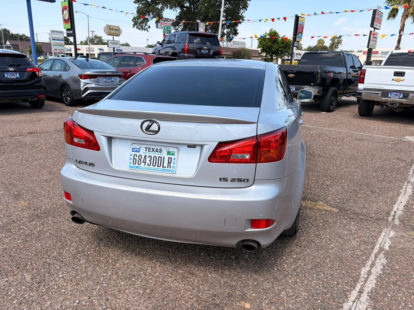 Used 2006 Lexus IS 250 w/ Preferred Accessory Pkg RWD image 20