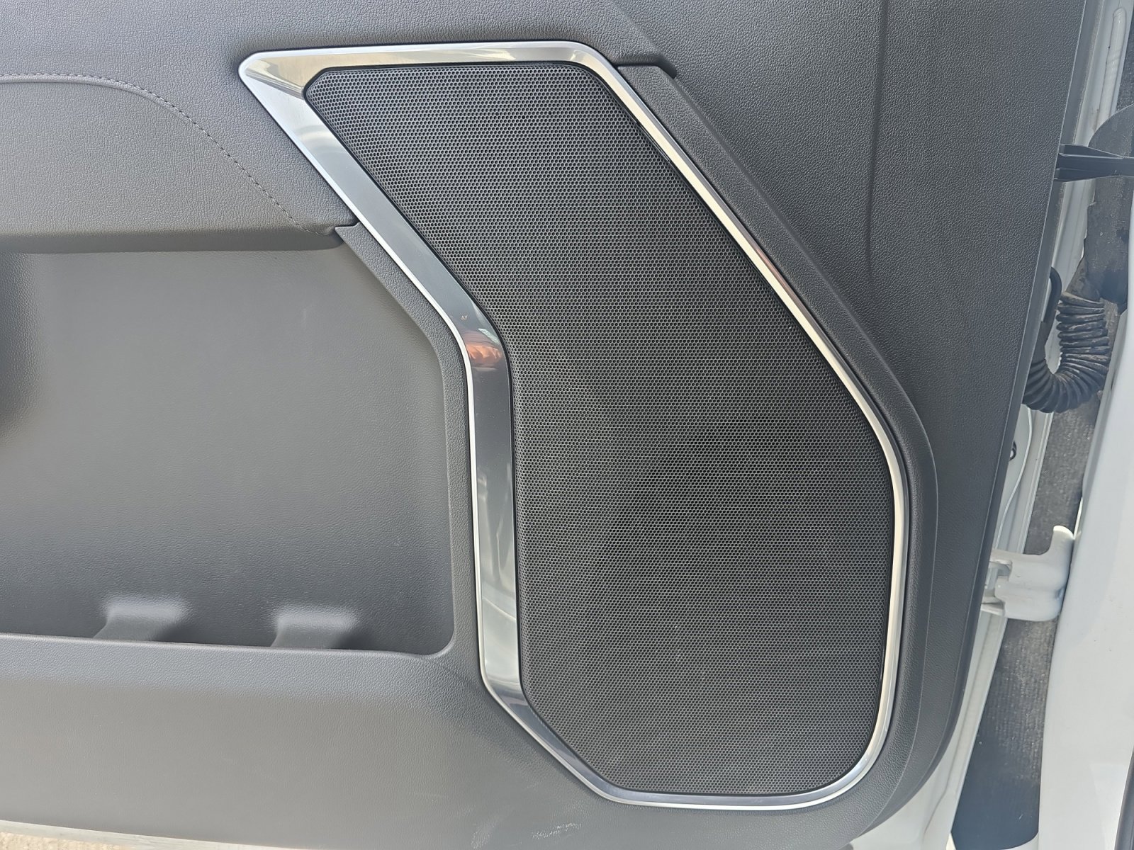 Used 2025 GMC Sierra 1500 Elevation image 25