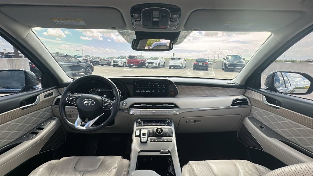 Used 2022 Hyundai Palisade Calligraphy w/ Cargo Package image 22