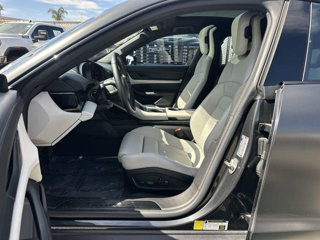 Used 2022 Porsche Taycan 4S image 18