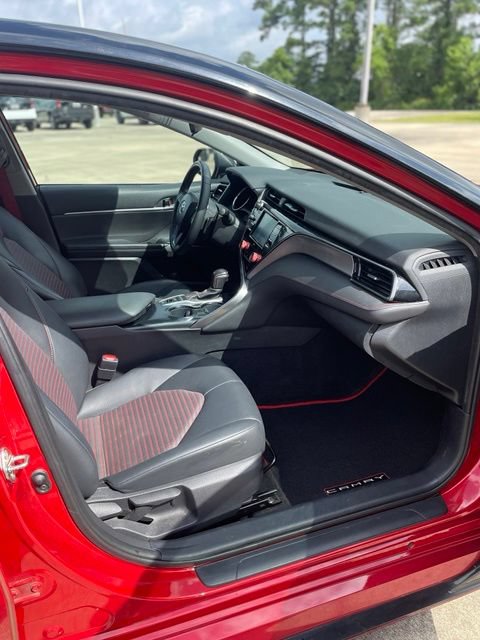 Used 2020 Toyota Camry TRD FWD image 12