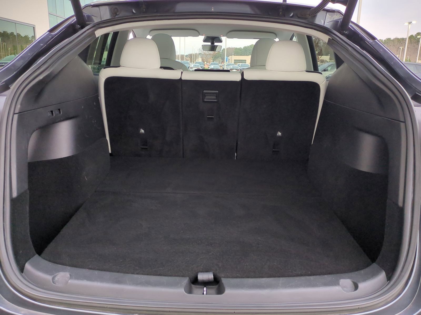 Used 2021 Tesla Model Y 2WD image 32