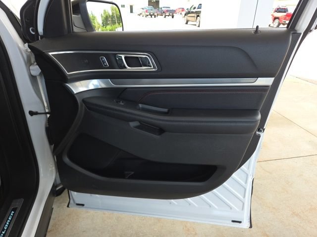 Used 2018 Ford Explorer Sport AWD/4WD image 54