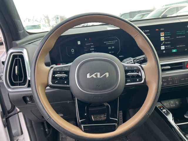 Certified 2025 Kia Sorento SX Prestige w/ Olive Brown Leather Package image 14