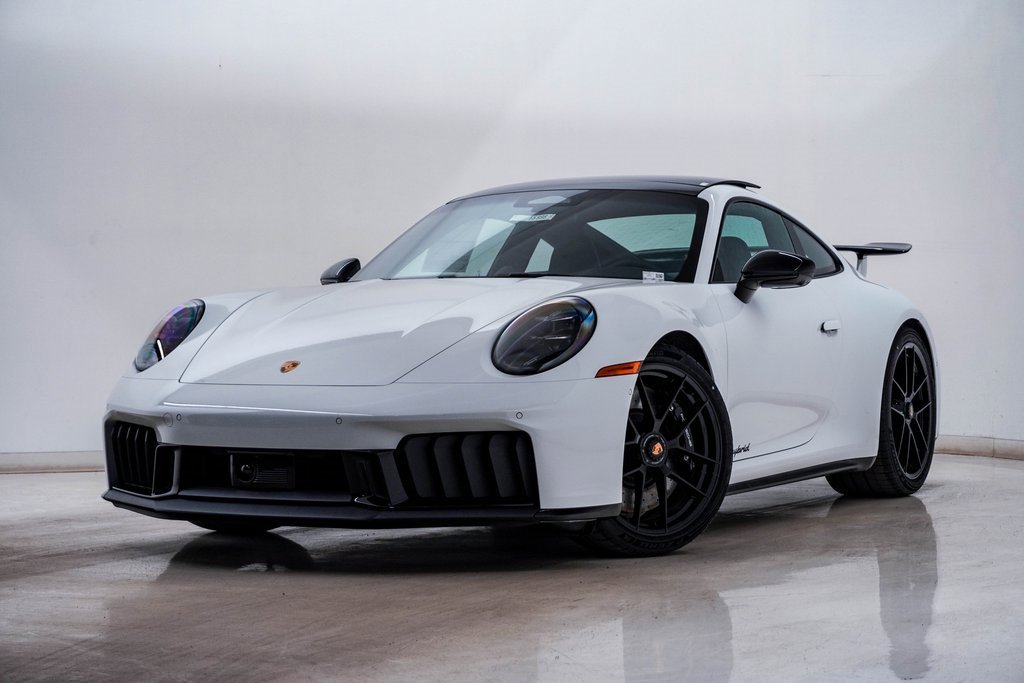 New 2026 Porsche 911 Carrera GTS video 1