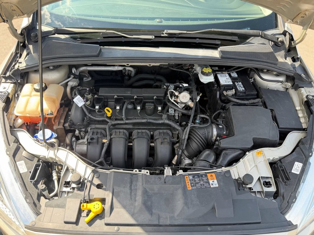 Used 2018 Ford Focus SE FWD image 25