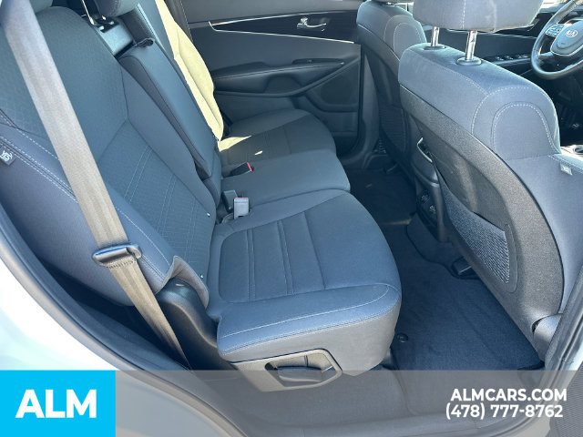 Used 2019 Kia Sorento S FWD image 17