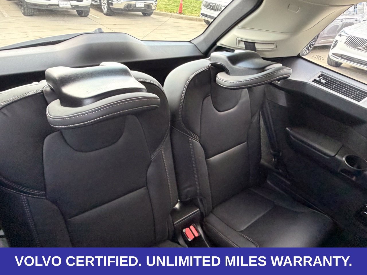 Certified 2025 Volvo XC90 T8 Ultra w/ Protection Package Premier AWD/4WD image 38