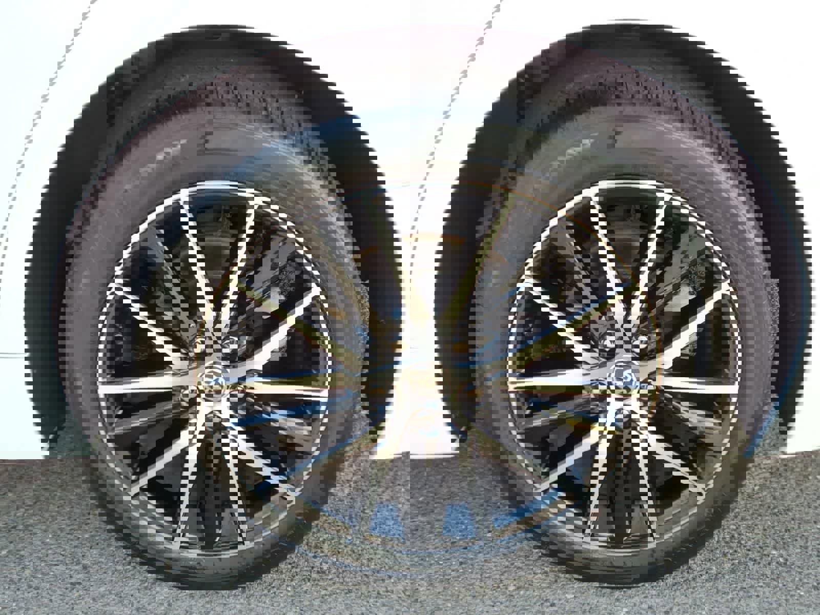 Used 2023 Toyota Camry SE image 8