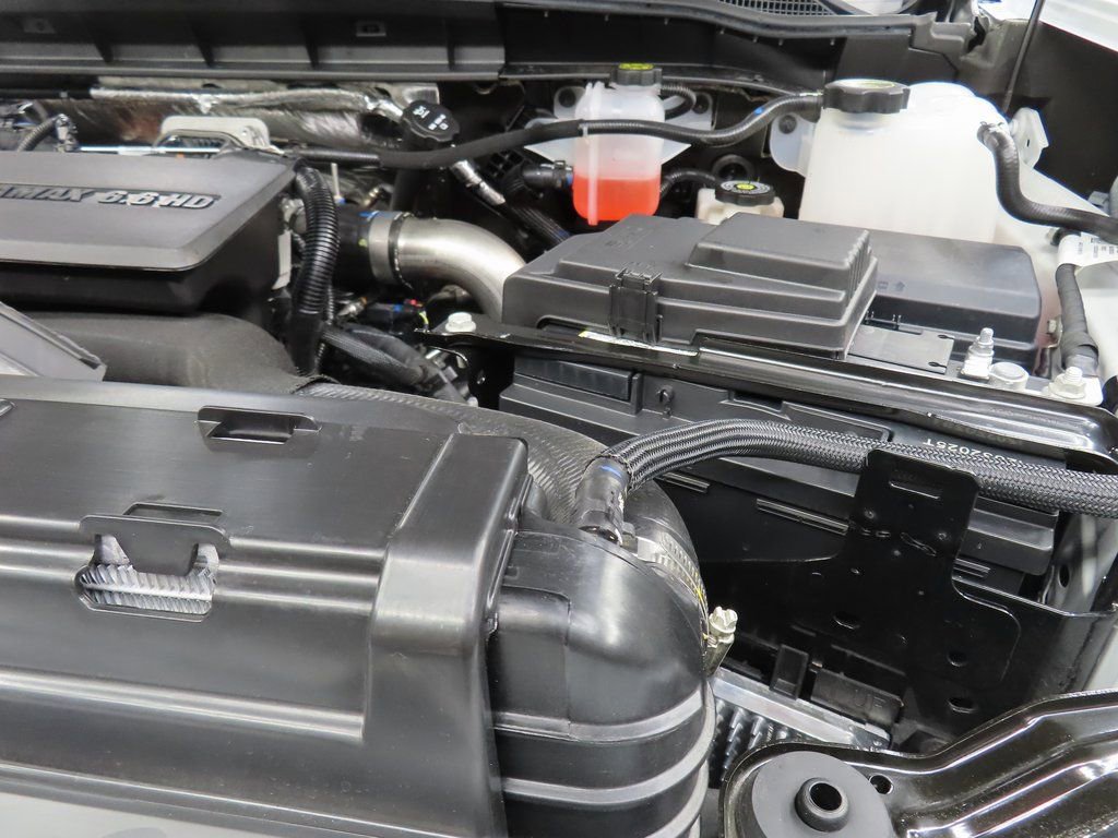 Used 2025 Chevrolet Silverado 2500 ZR2 w/ Technology Package image 34