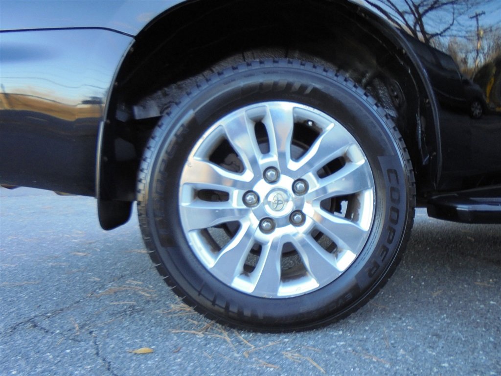Used 2012 Toyota Sequoia Platinum image 15