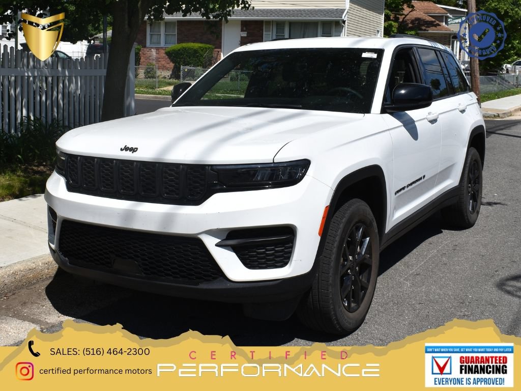 Used 2025 Jeep Grand Cherokee Altitude