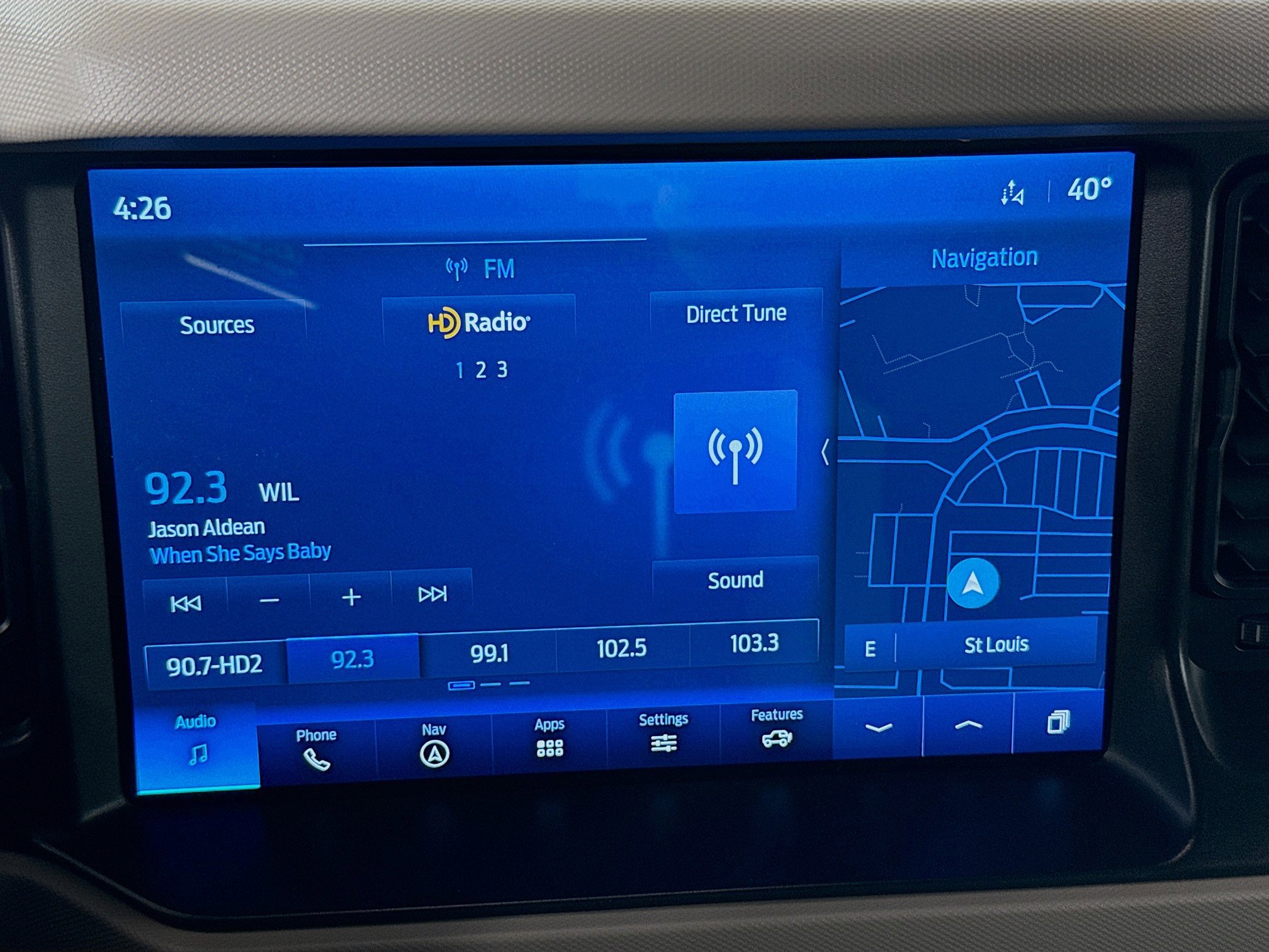 Used 2023 Ford Bronco Wildtrak image 14