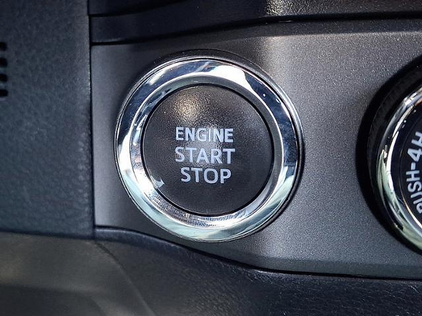 Used 2021 Toyota Tacoma TRD Off-Road w/ TRD Premium Off Road Package AWD/4WD image 28