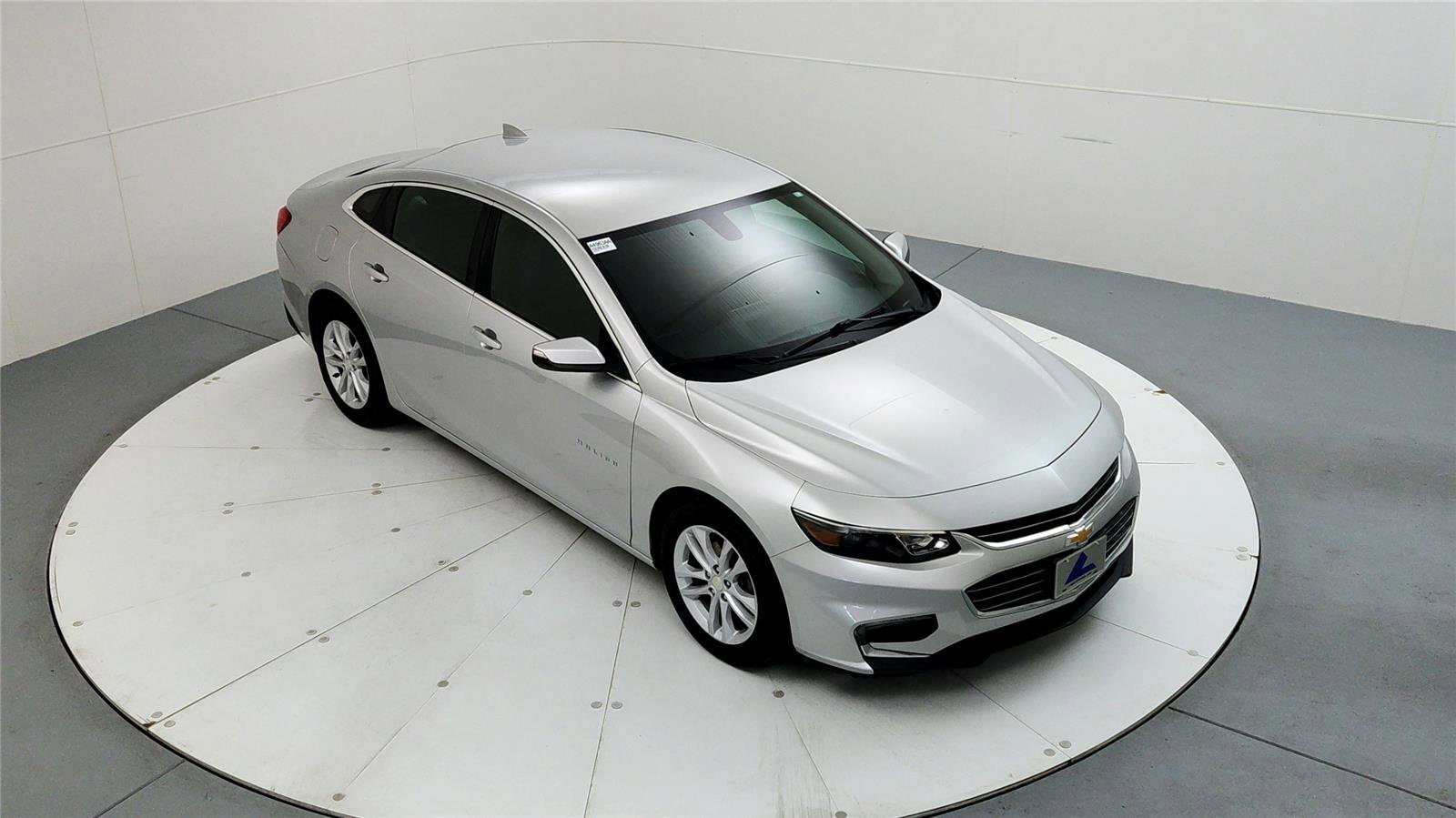 Used 2016 Chevrolet Malibu LT image 14