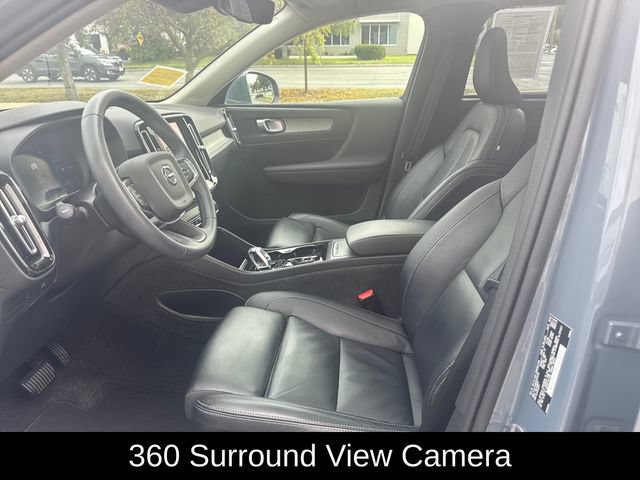 Used 2023 Volvo XC40 B5 Plus w/ Driver Assist Package AWD/4WD image 15