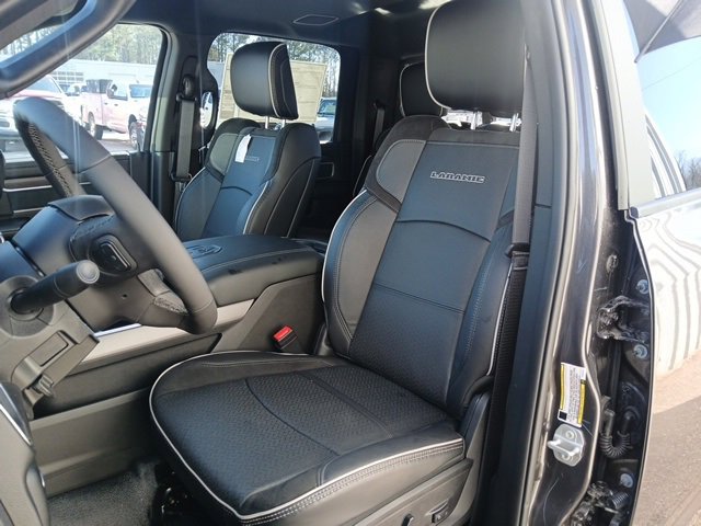 New 2026 RAM 4500 Laramie w/ Laramie Trim Package image 36