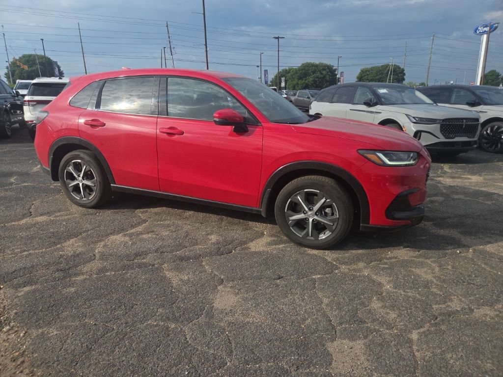 Used 2025 Honda HR-V EX-L image 10