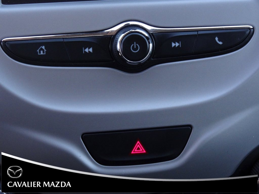 Used 2018 Chevrolet Cruze LS image 25