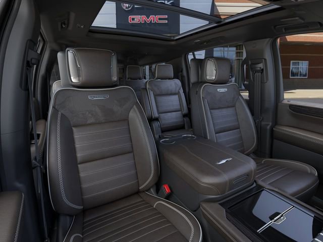 New 2026 GMC Yukon XL Denali Ultimate AWD/4WD image 16