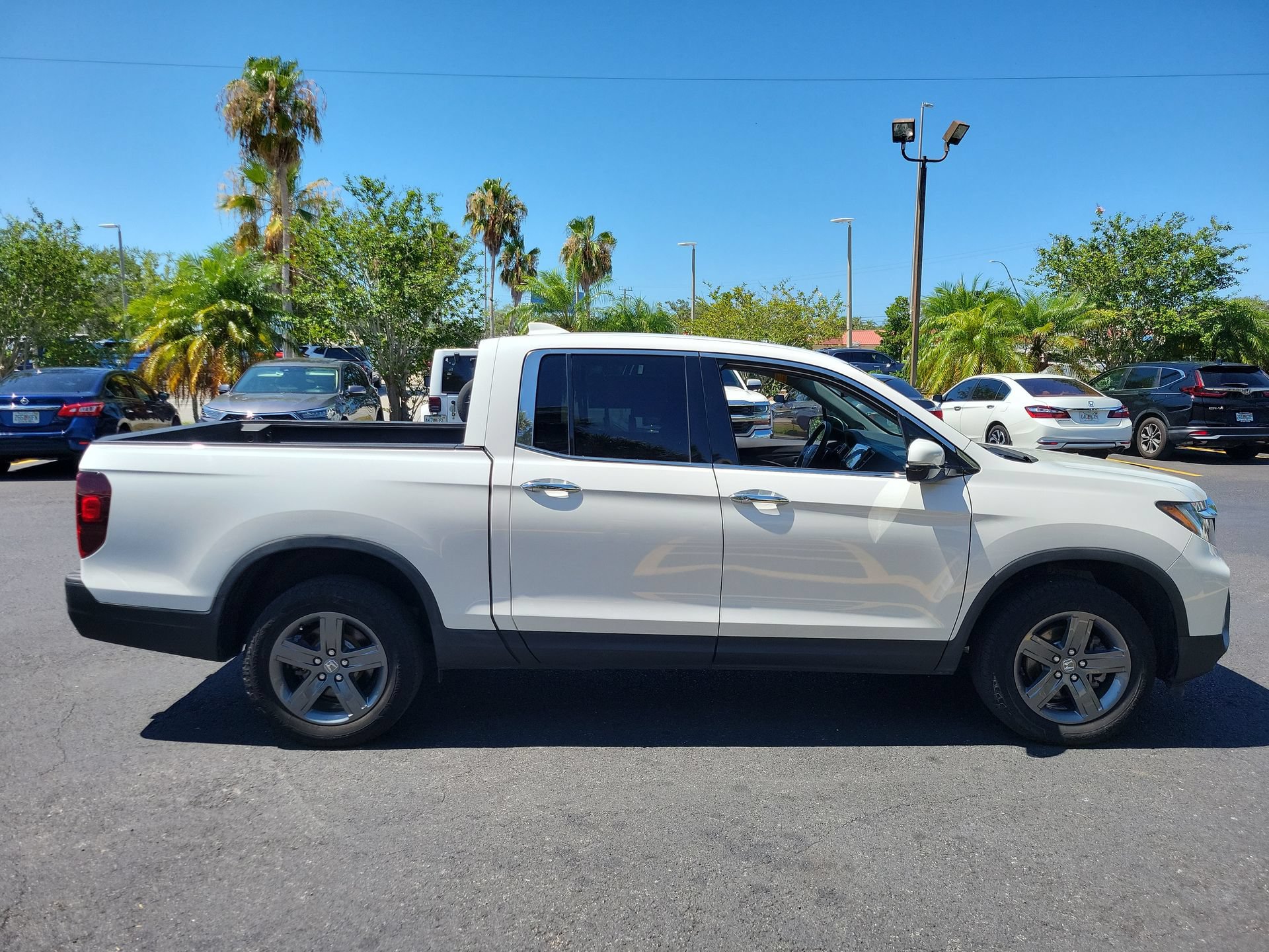 Used 2023 Honda Ridgeline RTL-E image 5