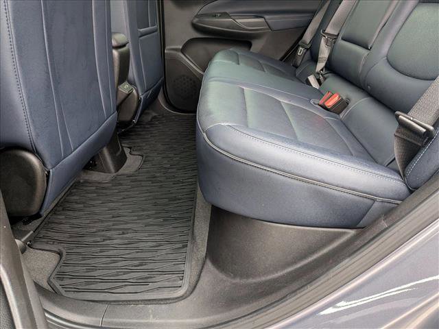Certified 2022 Chevrolet Bolt EUV LT w/ Convenience Package image 19