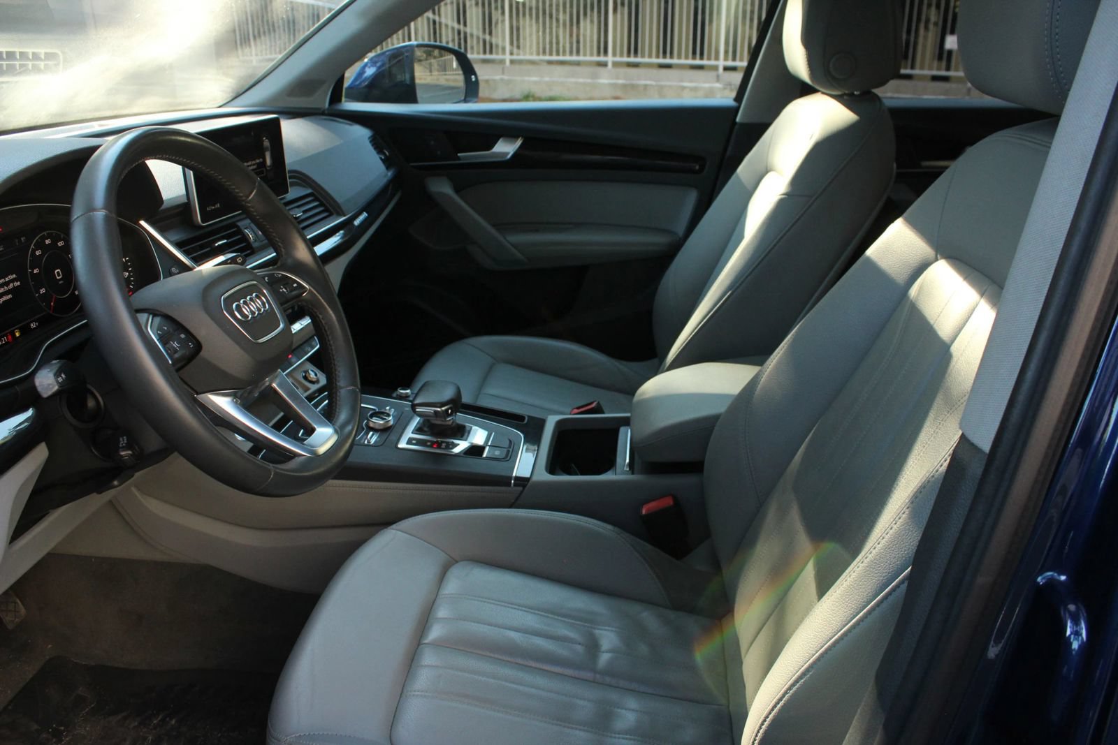 Used 2019 Audi Q5 2.0T Premium Plus w/ Premium Plus Package AWD/4WD image 14
