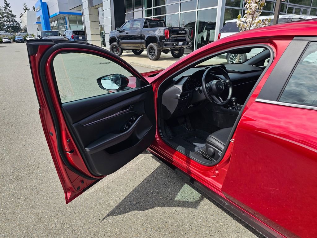 Used 2025 MAZDA MAZDA3 s Sport FWD image 18