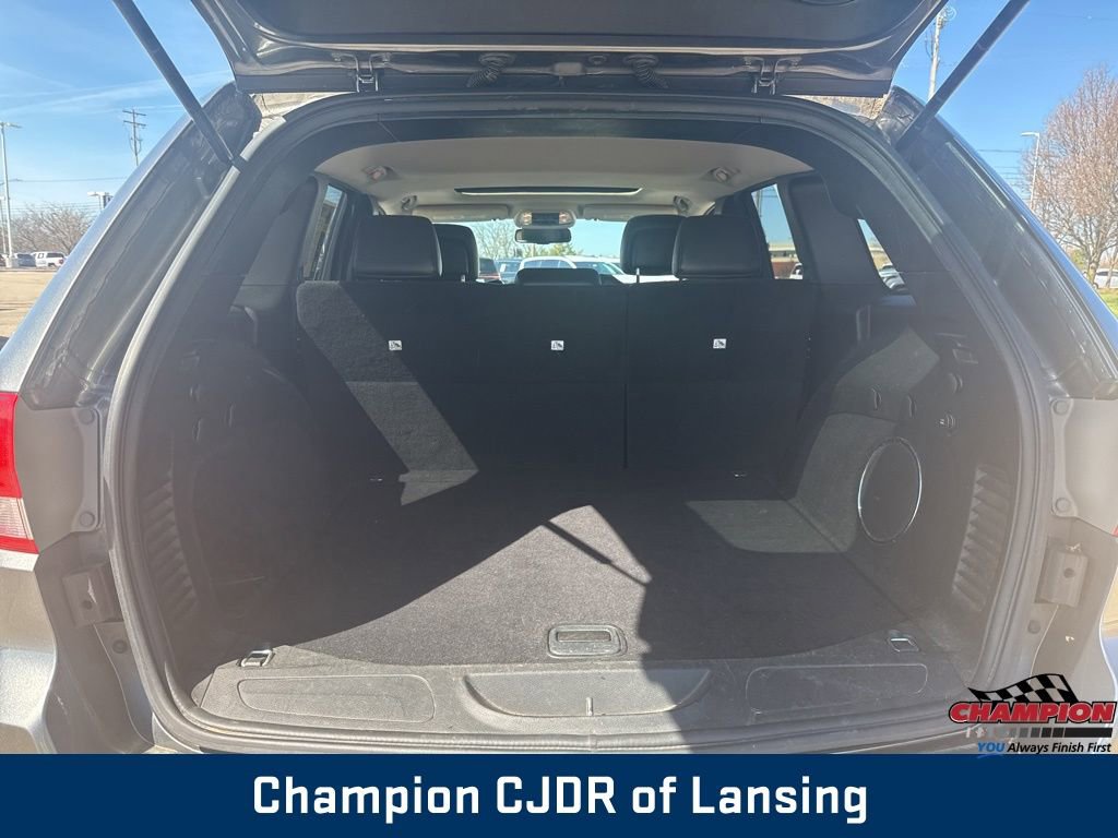 Used 2012 Jeep Grand Cherokee Laredo image 14