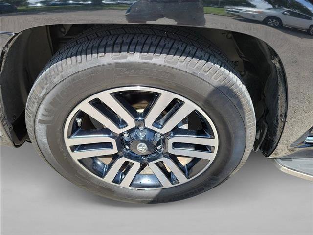 Used 2019 Toyota 4Runner Limited RWD image 9