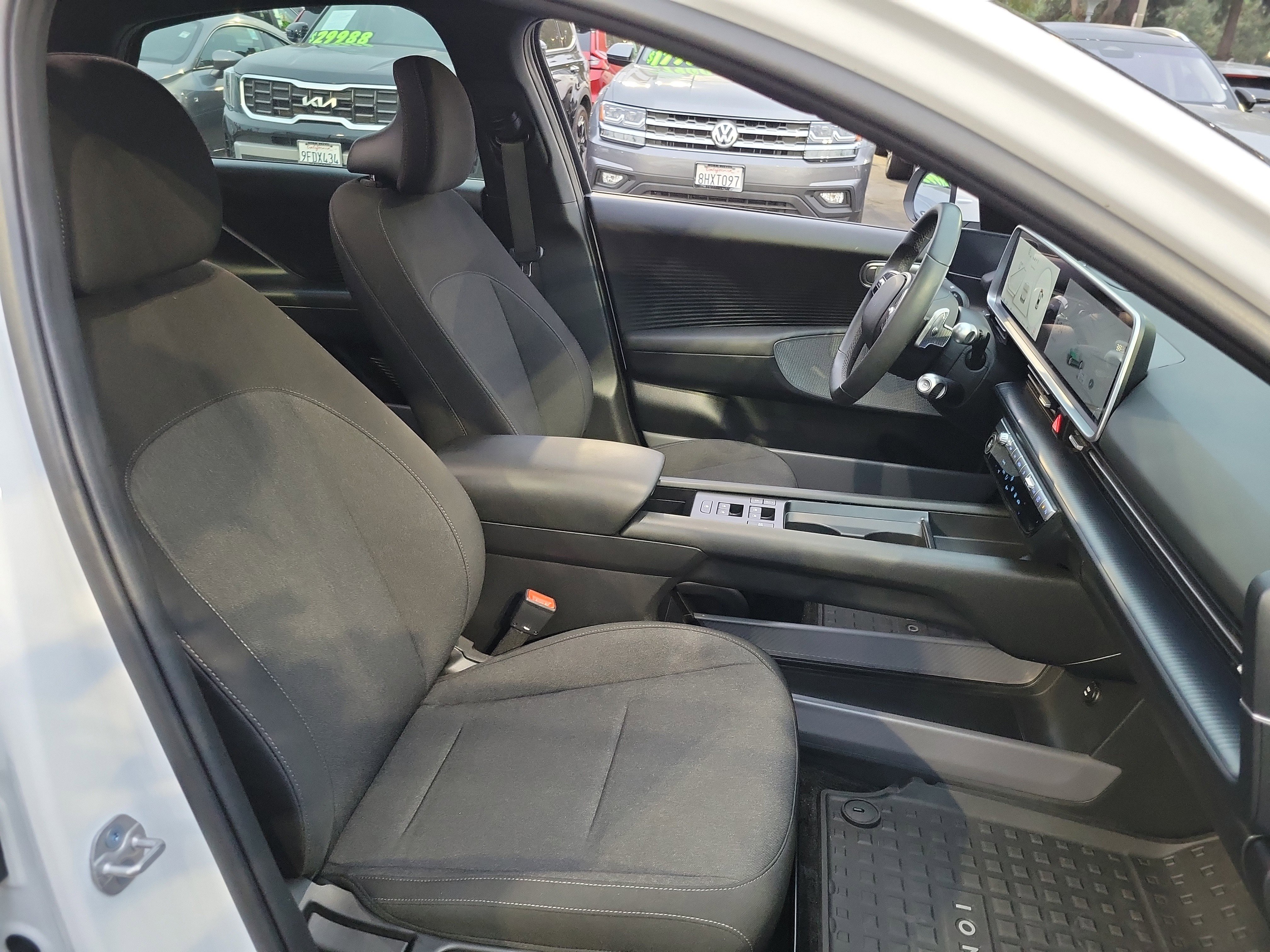 Certified 2025 Hyundai Ioniq 6 SE image 20