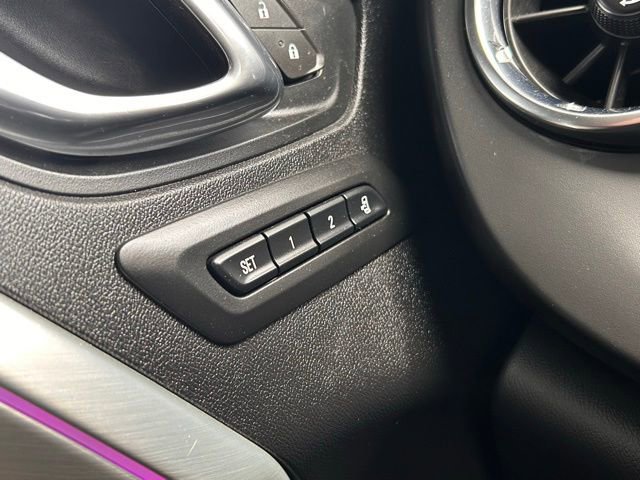 Used 2021 Chevrolet Camaro SS image 16