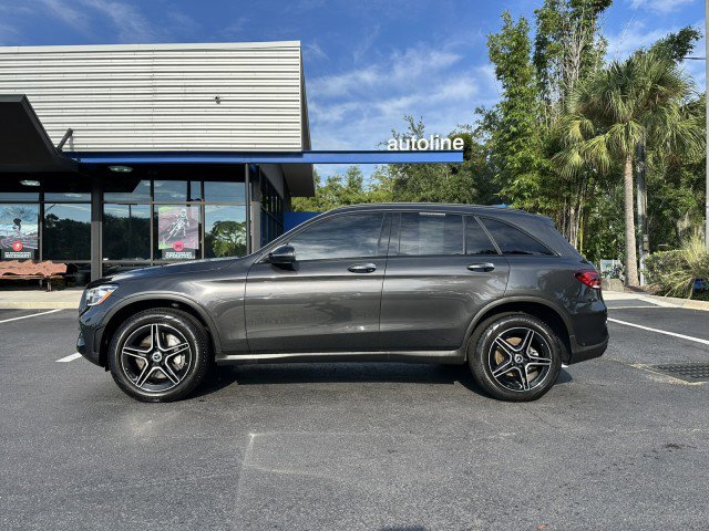 Used 2022 Mercedes-Benz GLC 300 4MATIC image 3
