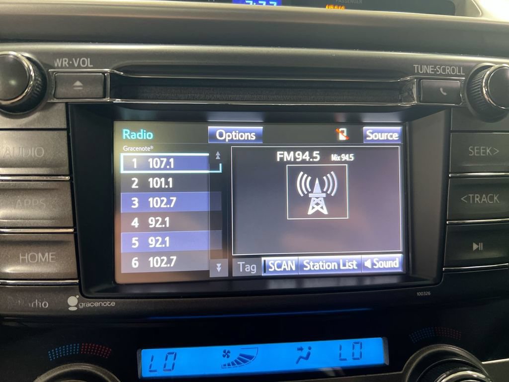 Used 2015 Toyota RAV4 XLE AWD/4WD image 14