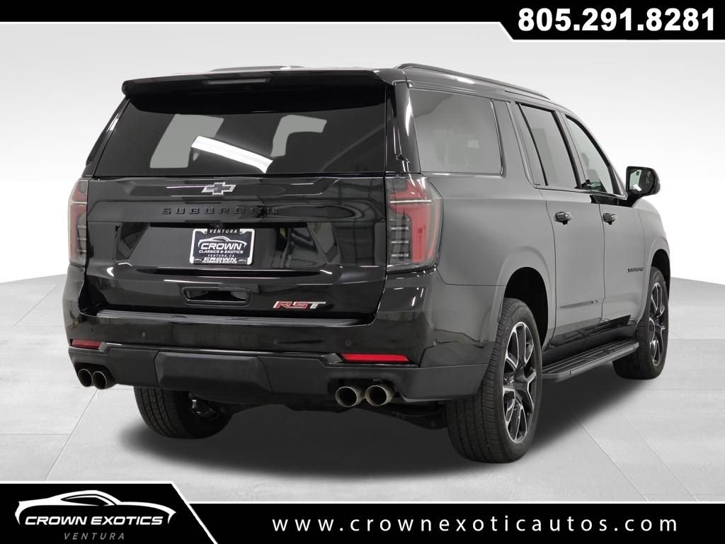 Used 2025 Chevrolet Suburban RST w/ Sun And Tow Package image 7