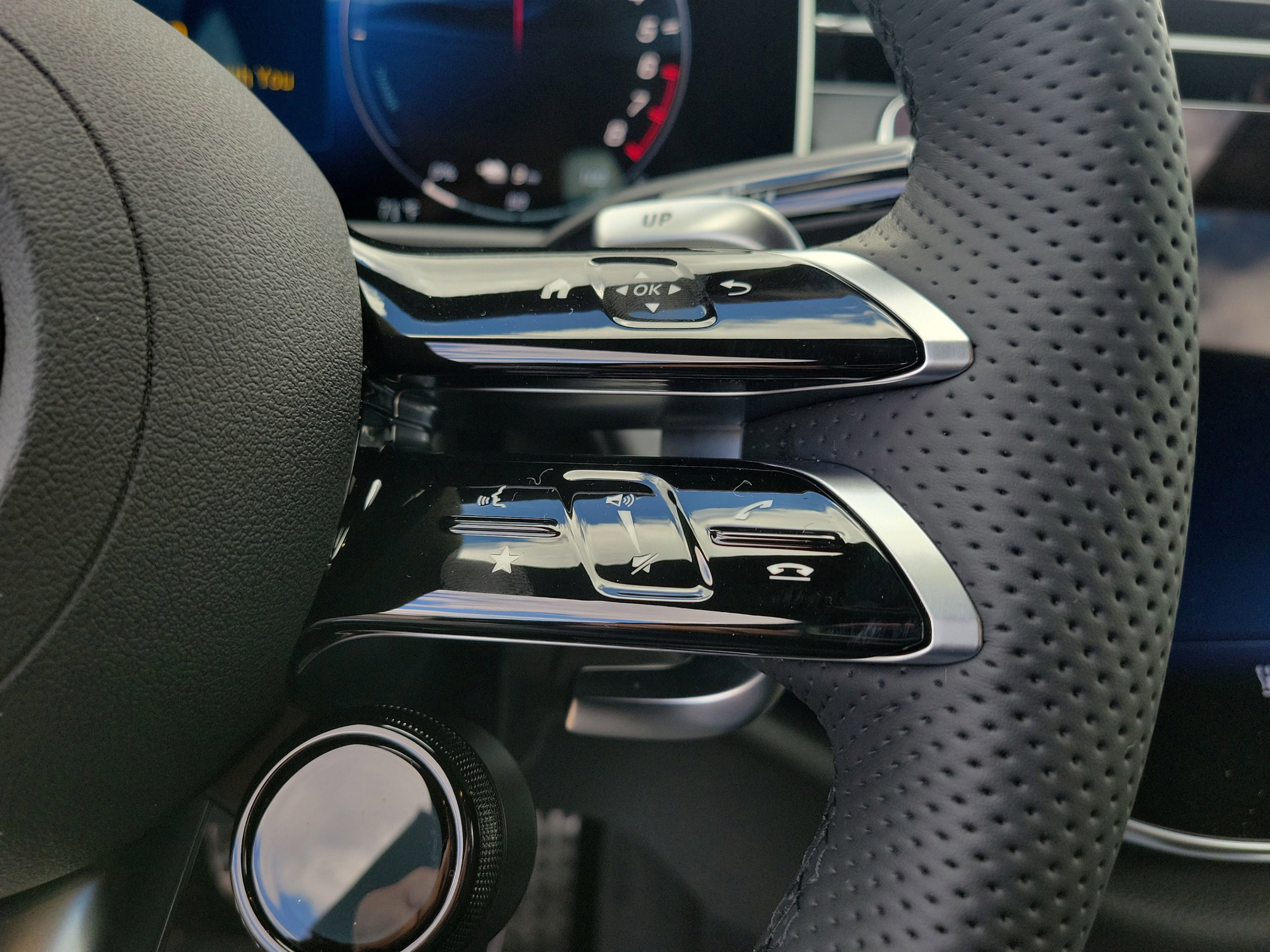 Certified 2026 Mercedes-Benz E 53 AMG e 4MATIC Sedan image 7