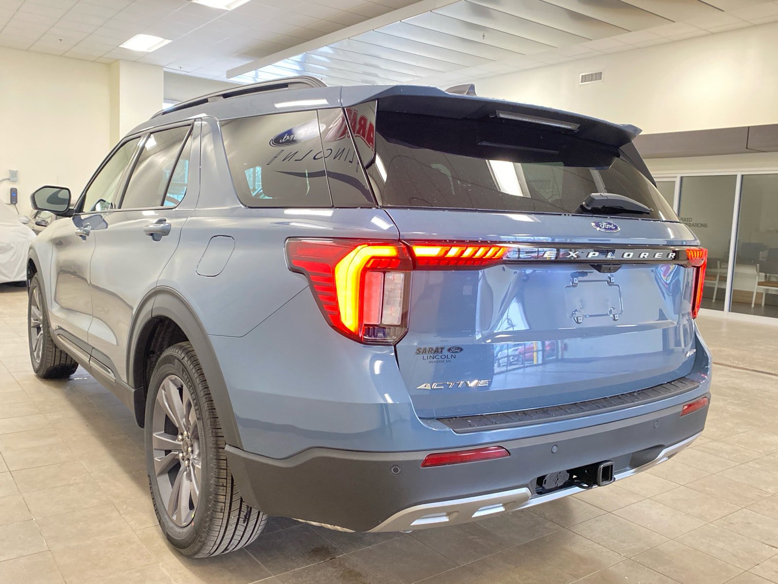 New 2026 Ford Explorer Active w/ Active Comfort Package AWD/4WD image 12