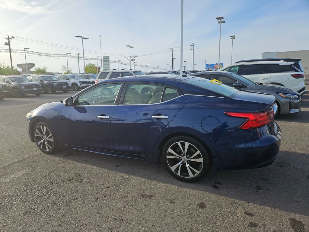 Used 2017 Nissan Maxima Platinum image 5
