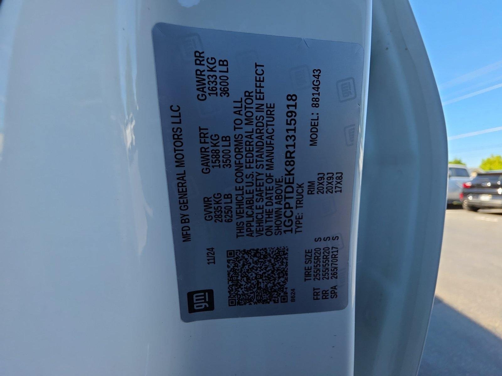 Certified 2024 Chevrolet Colorado Z71 w/ Z71 Convenience Package 2 AWD/4WD image 39