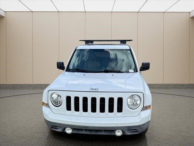 Used 2016 Jeep Patriot High Altitude FWD image 6