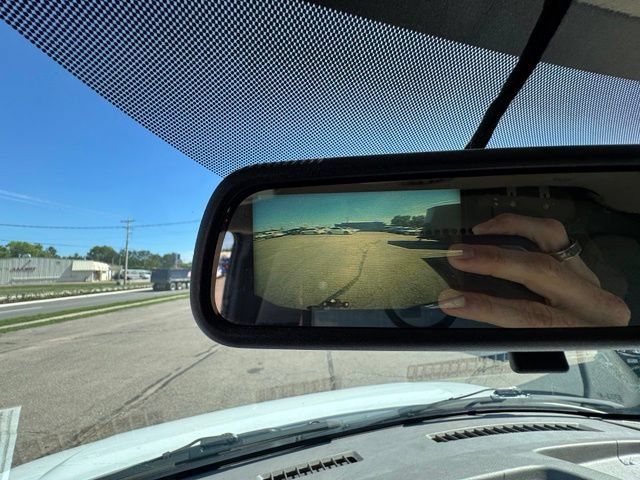Used 2020 Chevrolet Express 3500 w/ Driver Convenience Package RWD image 19