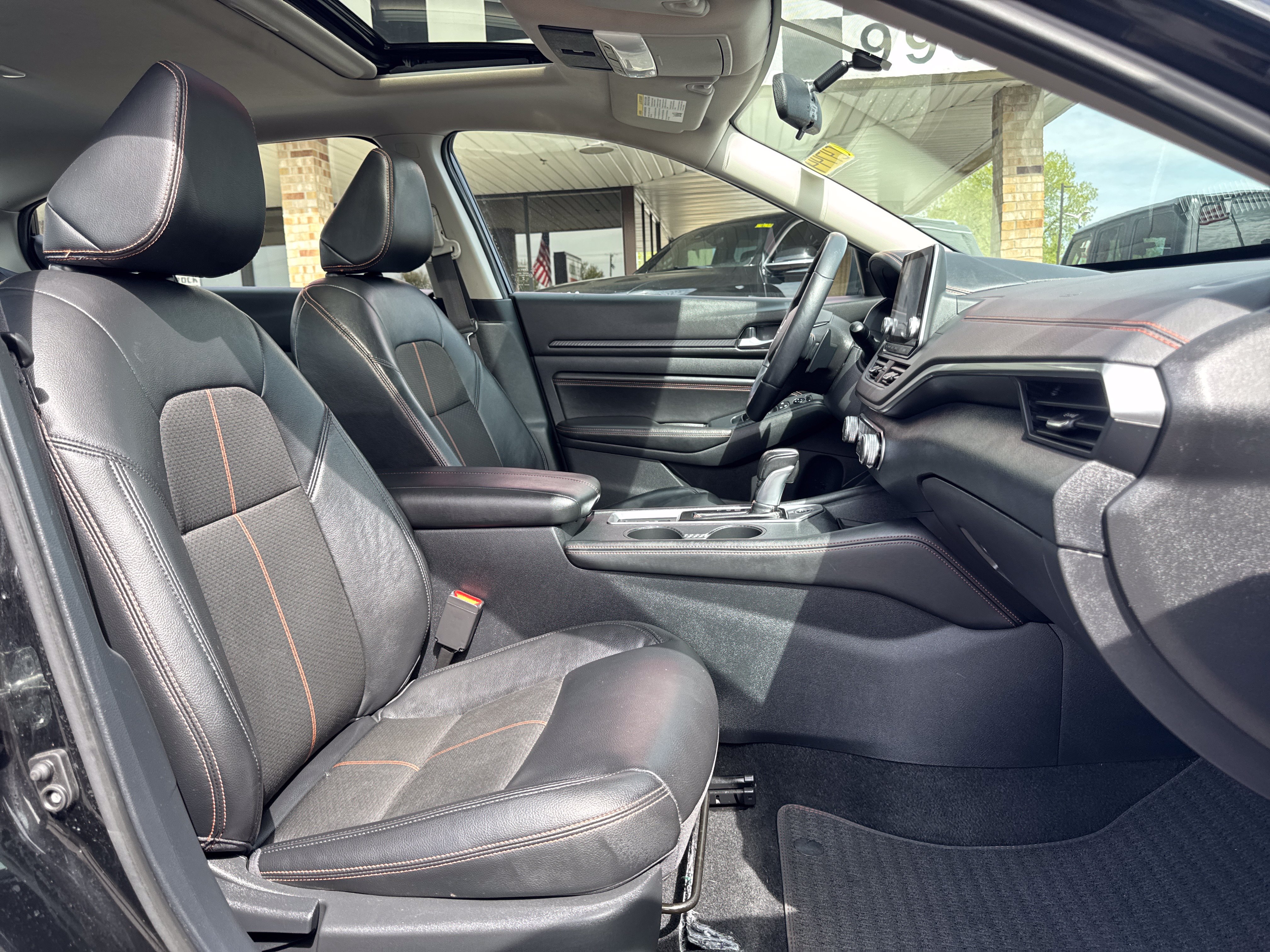 Used 2019 Nissan Altima 2.5 SR w/ SR Premium Package AWD/4WD image 26