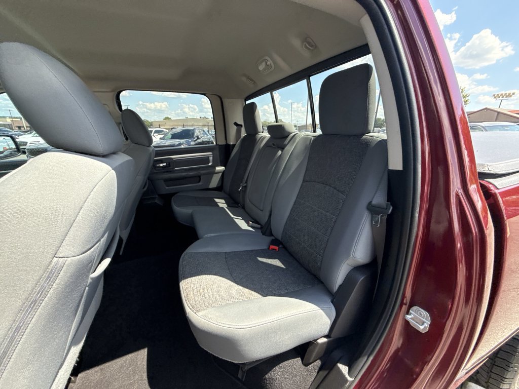 Used 2019 RAM 1500 Big Horn RWD image 29