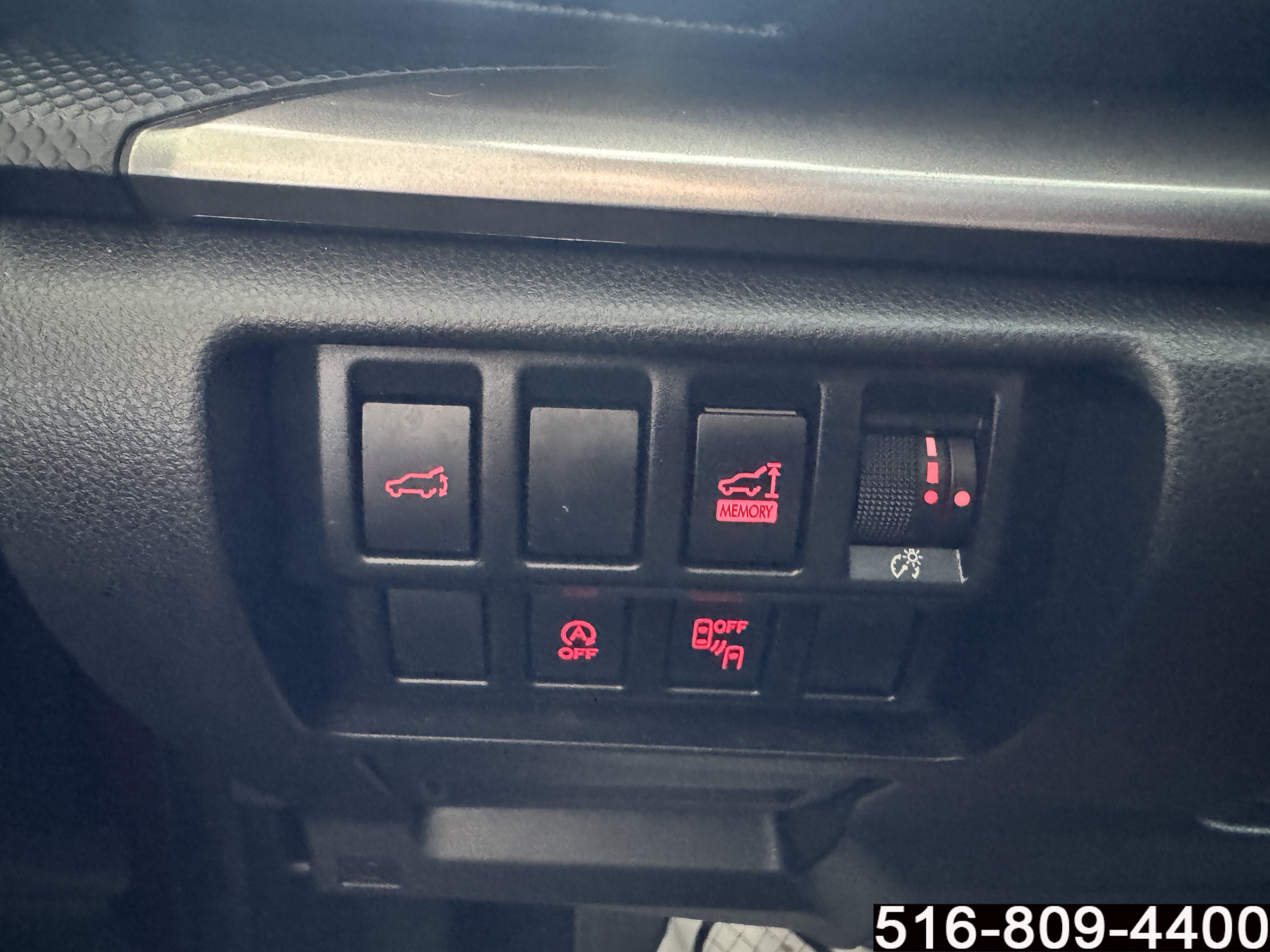 Used 2020 Subaru Forester Premium AWD/4WD image 22