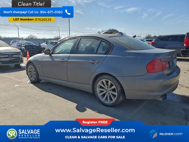 Used 2011 BMW 328i Sedan 4 Door image 3
