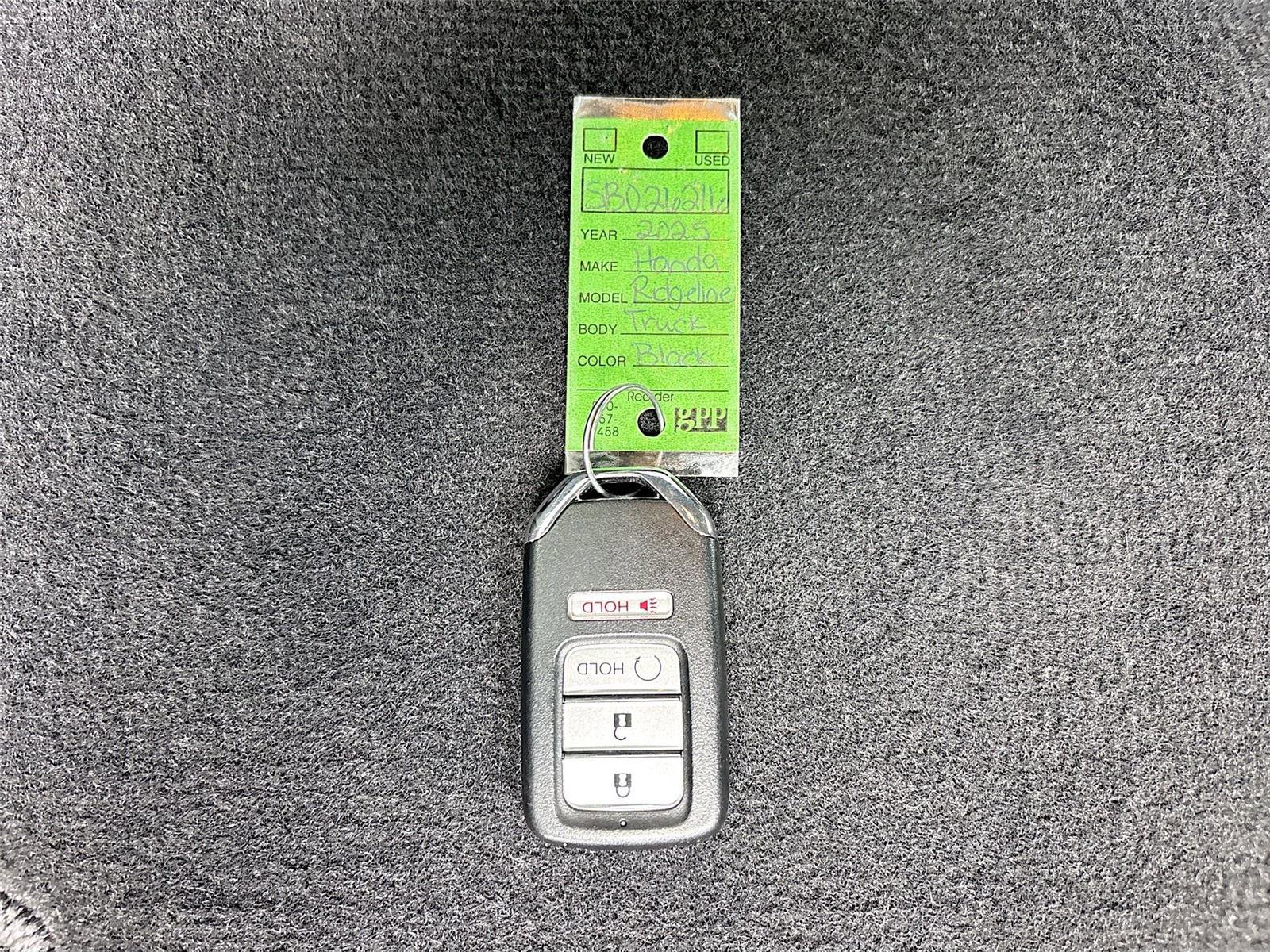 Certified 2025 Honda Ridgeline Sport+ image 36